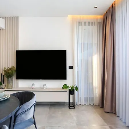 Apartment Fly - 50m From The - New 2024 Medulin